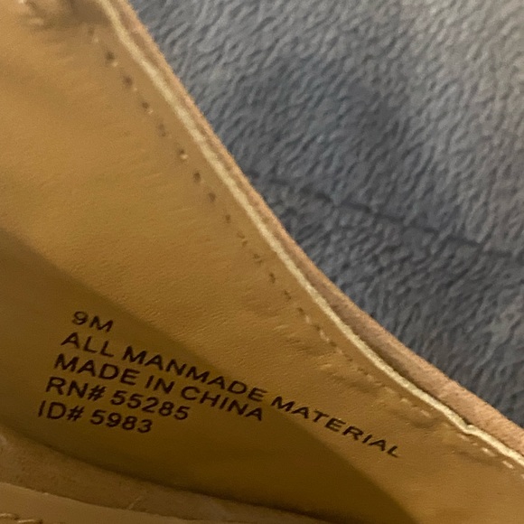 Express Croc Pattern Sling Back Heels - Picture 6 of 8